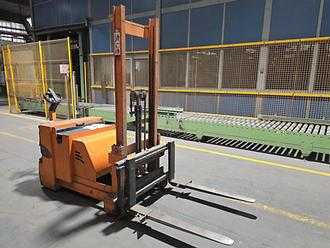 Used Forklift Truck OMG 710FS ELEKTRO HOCHHUBWAGENDEICHSEL (13023431)