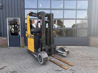 Used Forklift Truck OMG NEOS 16 SE ELEKTRO SCHUBMASTSTAPLER (13052064) backdrop