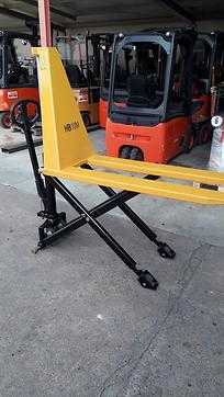 Used Forklift Truck PRAMAC HB 10 M  ( Vorführgerät) HANDSEMI WEITERE (12234845) backdrop