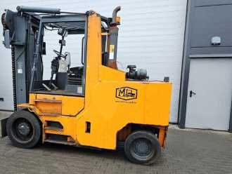 Used Forklift Truck RMF DWB135G GAS VIERRADFRONTSTAPLER (13006274) backdrop