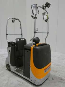 Used Forklift Truck STILL CX-T ELEKTRO SCHLEPPER (13075402) backdrop