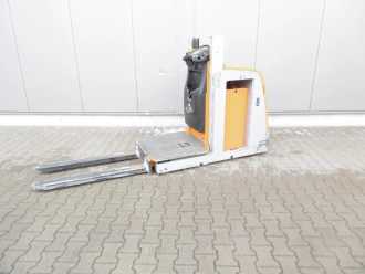 Used Forklift Truck STILL EK-X 790 ELEKTRO HOCHHUBKOMMISSIONIERER (12922775) backdrop