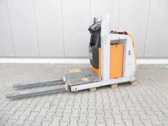 Used Forklift Truck STILL EK-X 790 ELEKTRO HOCHHUBKOMMISSIONIERER (12923657) backdrop