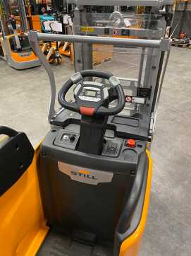 Used Forklift Truck STILL EXD-S20_NEUE.BATT. ELEKTRO HOCHHUBWAGENFAHRERSTAND (13051982)