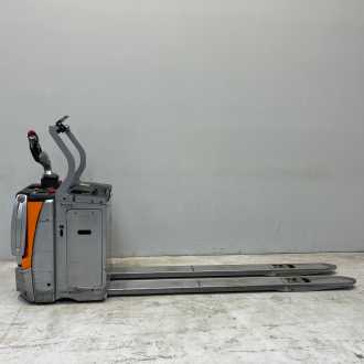 Used Forklift Truck STILL EXH-SF25 ELEKTRO NIEDERHUBWAGENFAHRERSTAND (13061762) backdrop
