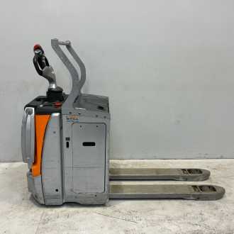 Used Forklift Truck STILL EXH-SF25 ELEKTRO NIEDERHUBWAGENFAHRERSTAND (13074662) backdrop