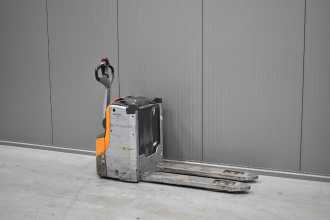 Used Forklift Truck STILL EXU-H 18 /55504/ ELEKTRO HOCHHUBKOMMISSIONIERER (12999052) backdrop