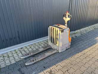 Used Forklift Truck STILL EXU-H20 ELEKTRO NIEDERHUBWAGENDEICHSEL (13075462) backdrop
