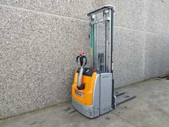 Used Forklift Truck STILL EXV -14 ELEKTRO HOCHHUBWAGENDEICHSEL (13037196) backdrop