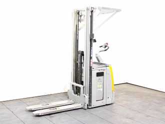 Used Forklift Truck STILL EXV-SF 14 ELEKTRO HOCHHUBWAGENDEICHSEL (13068847) backdrop