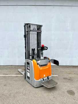 Used Forklift Truck STILL EXV-SF14 ELEKTRO HOCHHUBWAGENFAHRERSTAND (12857961) backdrop