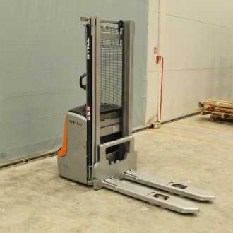 Used Forklift Truck STILL EXV14C ELEKTRO HOCHHUBWAGENFAHRERSTAND (13061479)