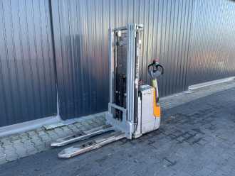 Used Forklift Truck STILL EXV14LC ELEKTRO HOCHHUBWAGENDEICHSEL (13034858) backdrop