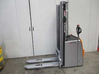 Used Forklift Truck STILL EXV14i ELEKTRO HOCHHUBWAGENDEICHSEL (13071641) backdrop