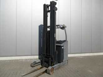 Used Forklift Truck STILL FM-X 14 ELEKTRO SCHUBMASTSTAPLER (12799390) backdrop