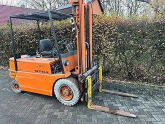 Used Forklift Truck STILL R 60 - 40 ELEKTRO VIERRADFRONTSTAPLER (13005952) backdrop