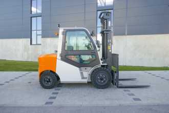 Used Forklift Truck STILL RC 42-40 DIESEL VIERRADFRONTSTAPLER (12874655)