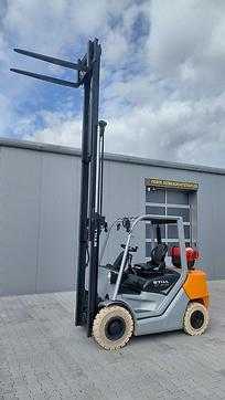 Used Forklift Truck STILL RC40-25 mit Video GAS VIERRADFRONTSTAPLER (13069695)