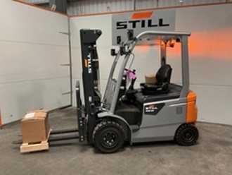 Used Forklift Truck STILL RCE25 ELEKTRO VIERRADFRONTSTAPLER (13023517)