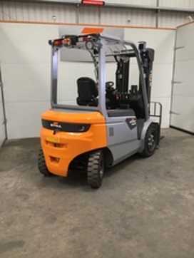 Used Forklift Truck STILL RCE30 ELEKTRO VIERRADFRONTSTAPLER (13072612)