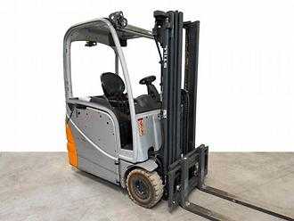 Used Forklift Truck STILL RX 20-15 ELEKTRO DREIRADFRONTSTAPLER (13056046) backdrop