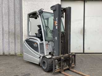 Used Forklift Truck STILL RX 20-20L ELEKTRO DREIRADFRONTSTAPLER (13041152) backdrop