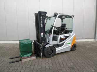 Used Forklift Truck STILL RX 60-30 / 6353 ELEKTRO VIERRADFRONTSTAPLER (12946522) backdrop