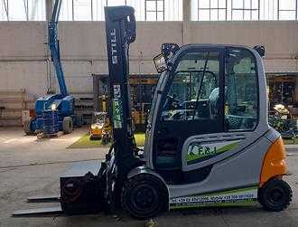Used Forklift Truck STILL RX 60-30 ELEKTRO VIERRADFRONTSTAPLER (13057870) backdrop