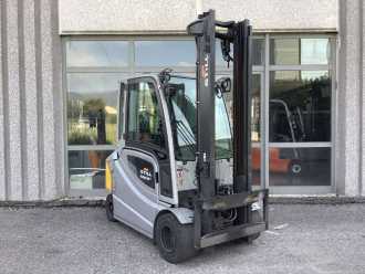 Used Forklift Truck STILL RX 60-30 ELEKTRO VIERRADFRONTSTAPLER (13065886) backdrop