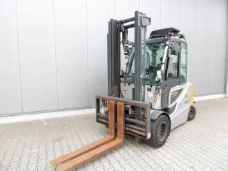 Used Forklift Truck STILL RX 60-50/600 ELEKTRO VIERRADFRONTSTAPLER (12996480)