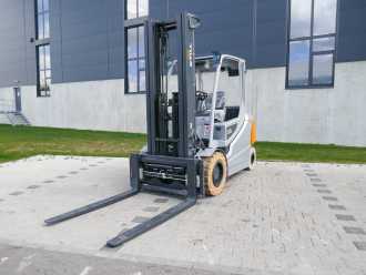 Used Forklift Truck STILL RX 60-50 ELEKTRO VIERRADFRONTSTAPLER (13056839) backdrop