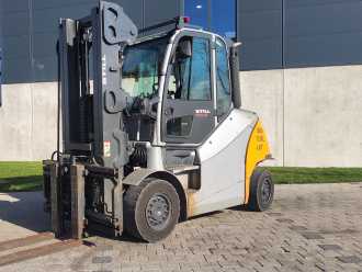 Used Forklift Truck STILL RX 70-60 ELEKTRO VIERRADFRONTSTAPLER (13056833) backdrop