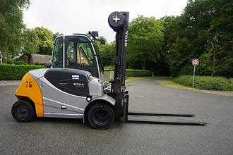 Used Forklift Truck STILL RX 70-80 - Triplex DIESEL VIERRADFRONTSTAPLER (13011326)