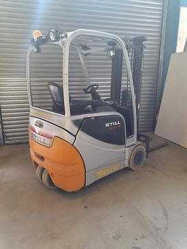 Used Forklift Truck STILL RX20-14 ELEKTRO DREIRADFRONTSTAPLER (13058772) backdrop