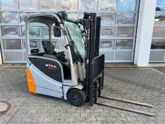 Used Forklift Truck STILL RX20-14 / Triplex: 4.60m! / nur 2.438h! / SS ELEKTRO VIERRADFRONTSTAPLER (13024764)