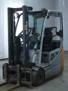 Used Forklift Truck STILL RX20-16 ELEKTRO DREIRADFRONTSTAPLER (13040924) backdrop