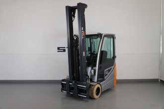 Used Forklift Truck STILL RX20-18 ELEKTRO DREIRADFRONTSTAPLER (12981747) backdrop
