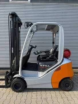 Used Forklift Truck STILL RX70-20T 1855 Stunden !!! GAS VIERRADFRONTSTAPLER (13070533) backdrop