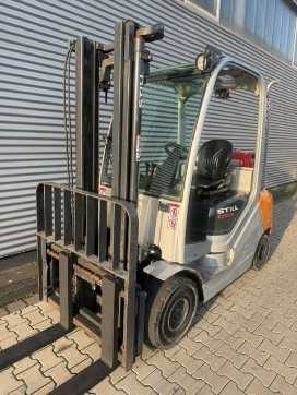 Used Forklift Truck STILL RX70-30T GAS VIERRADFRONTSTAPLER (13074255)