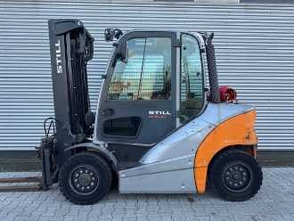 Used Forklift Truck STILL RX70-40T GAS VIERRADFRONTSTAPLER (13021628) backdrop