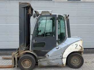 Used Forklift Truck STILL RX70-45 DIESEL VIERRADFRONTSTAPLER (13058037) backdrop