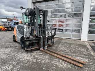 Used Forklift Truck STILL RX70-80 / Duplex: 4.70m! / Zinkenversteller / SS DIESEL VIERRADFRONTSTAPLER (13031326)