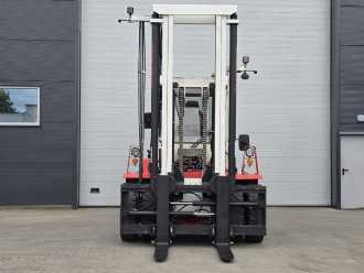 Used Forklift Truck SVETRUCK 13.6 60-32 DIESEL VIERRADFRONTSTAPLER (13002413)