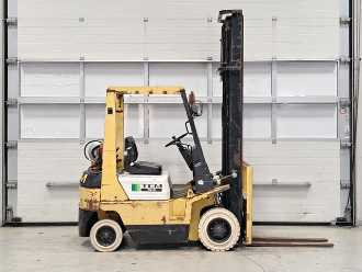 Used Forklift Truck TCM FG15N GAS VIERRADFRONTSTAPLER (13053922)