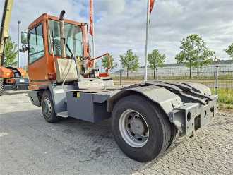 Used Forklift Truck TERBERG YT182 DIESEL FAHRERSITZWAGEN (13059151)