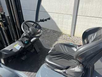 Used Forklift Truck TOYOTA 02-8FGF25 GAS VIERRADFRONTSTAPLER (13047116)