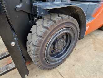 Used Forklift Truck TOYOTA 02-8FGF30 GAS VIERRADFRONTSTAPLER (12993751)