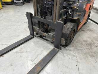 Used Forklift Truck TOYOTA 40-8FD35N DIESEL VIERRADFRONTSTAPLER (13027623)
