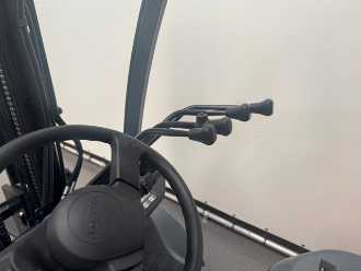 Used Forklift Truck TOYOTA 52-8 FDF 25 DIESEL VIERRADFRONTSTAPLER (13071646)