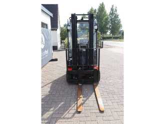 Used Forklift Truck TOYOTA 7FBEST13 ELEKTRO VIERRADFRONTSTAPLER (13065056)